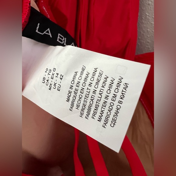 LA BLANCA Multi Strap Cross Back One Piece Cherry Red Swimsuit Size 10 New - Picture 5 of 7